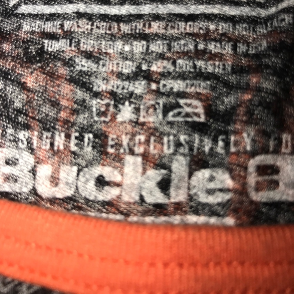 American Fighter tank top never worn - Picture 2 of 4
