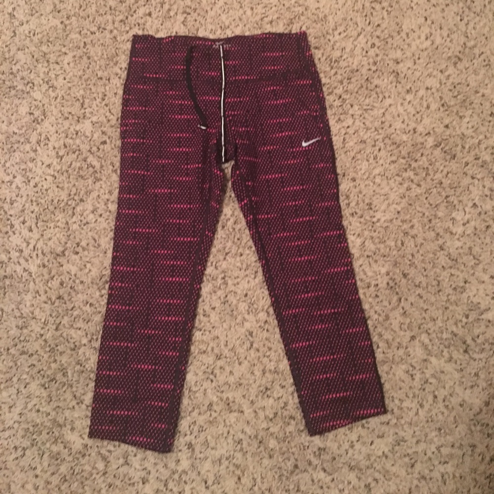 Nike exclipse Capri joggers sz M