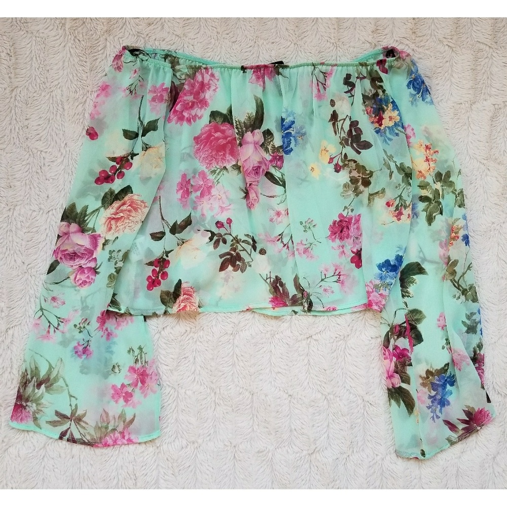 floral crop top - Picture 2 of 8