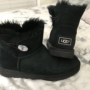 mini bailey button bling uggs