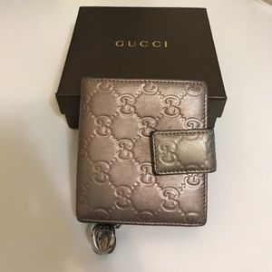 Gucci Bifold Wallet with Coin Pouch- Purple Gucci Bifold Wallet with Coin Pouch- Purple