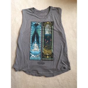 Disney's Frozen muscle tee ❄️