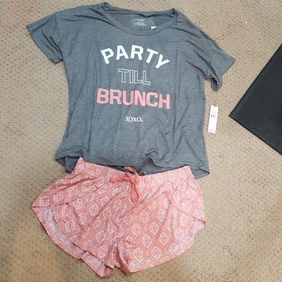 XOXO Other - 😍 Party till brunch pj set