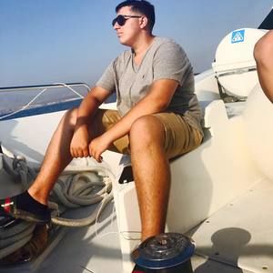 Meet your Posher, Stavros