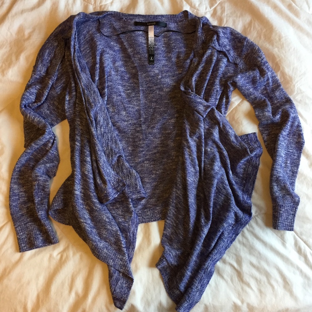 NEVER WORN Kensie assymetrical sweater
