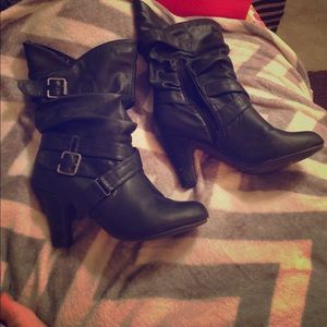 Bamboo black heeled boots Bamboo black heeled boots