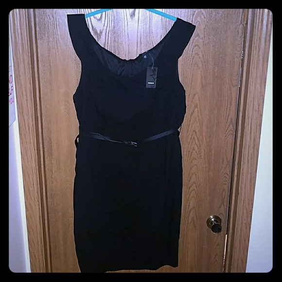 Black Off the shoulder pencil dress Torrid sz 20 - Picture 1 of 7