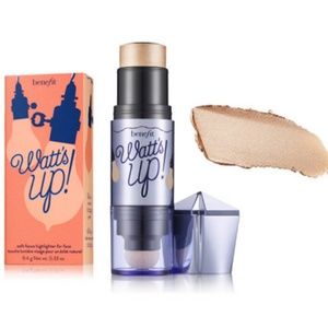 ✨NWT✨ Benefit Cosmetics Watt's Up Highlighter