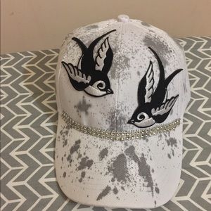 Women's fashion hat