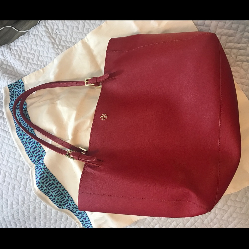 Tory Burch tote, great condition
