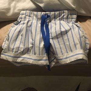 Lululemon blue stripped shorts