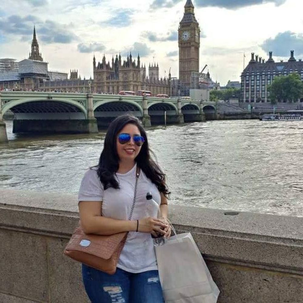 Meet your Posher, Andrea