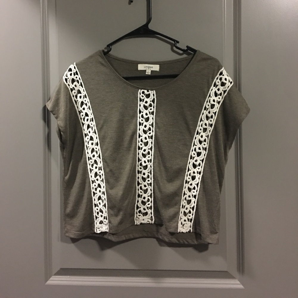 Flowy crop top