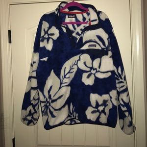 Floral pattern Patagonia size men's L