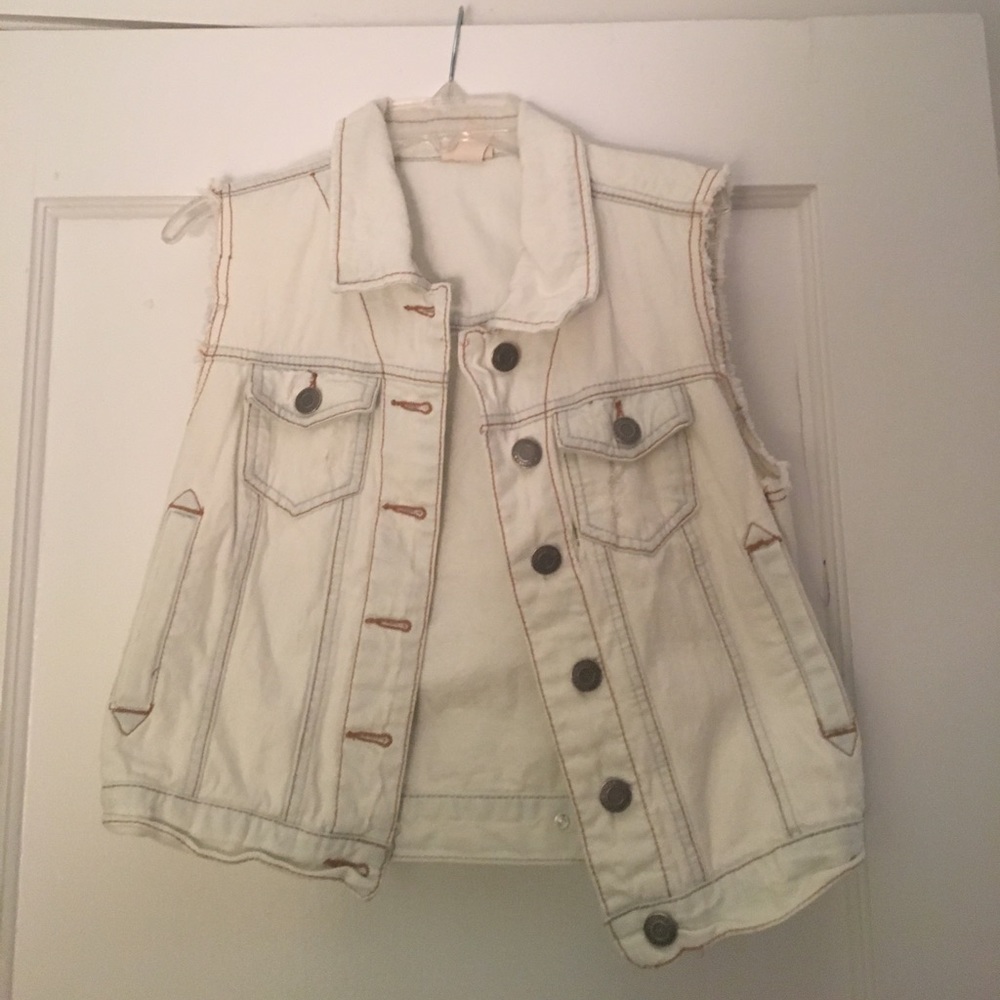 Distressed jean vest light wash