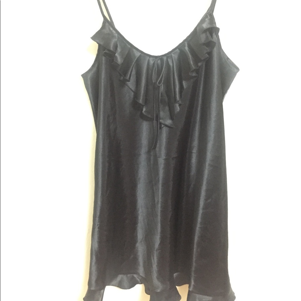 Elegant black satin sleepwear