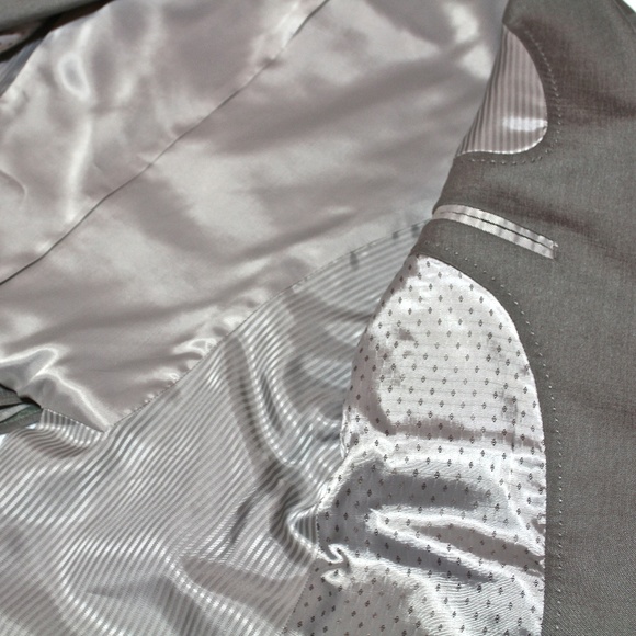 Worn 2X★MaxAzria Wool Jacket—CLEARANCE - Picture 7 of 8