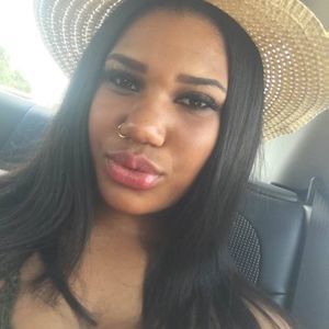 Meet your Posher, Ally