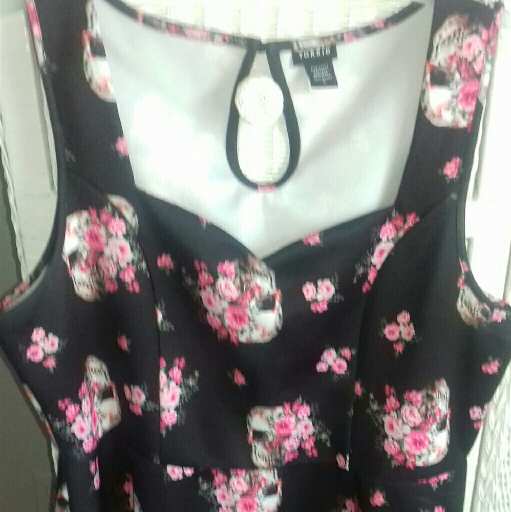 Torrid top