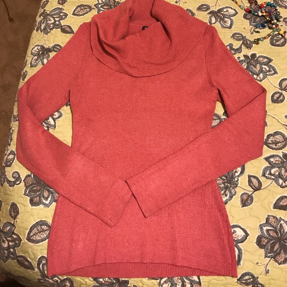 Rose pink cowl neck top. Perfect for fall! - Picture 2 of 4