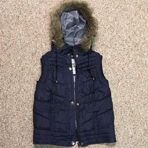 MOSSIMO SUPPLY CO plaid blue puffer vest