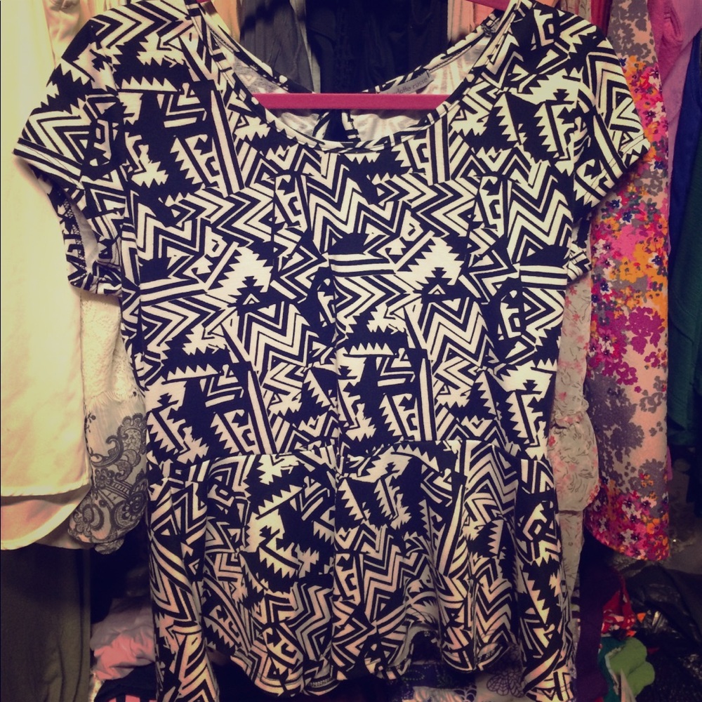 Black and white Aztec print peplum top