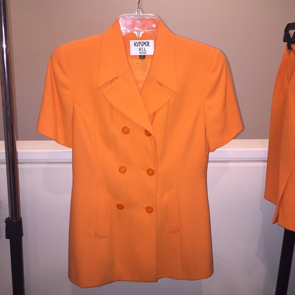 Kasper 2 piece skirt suit