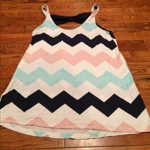 rue 21 tank top with bow in the back
