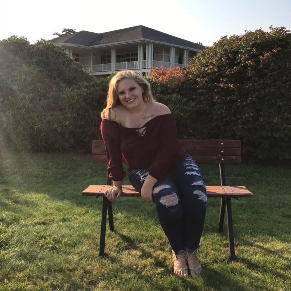 Meet your Posher, Erica
