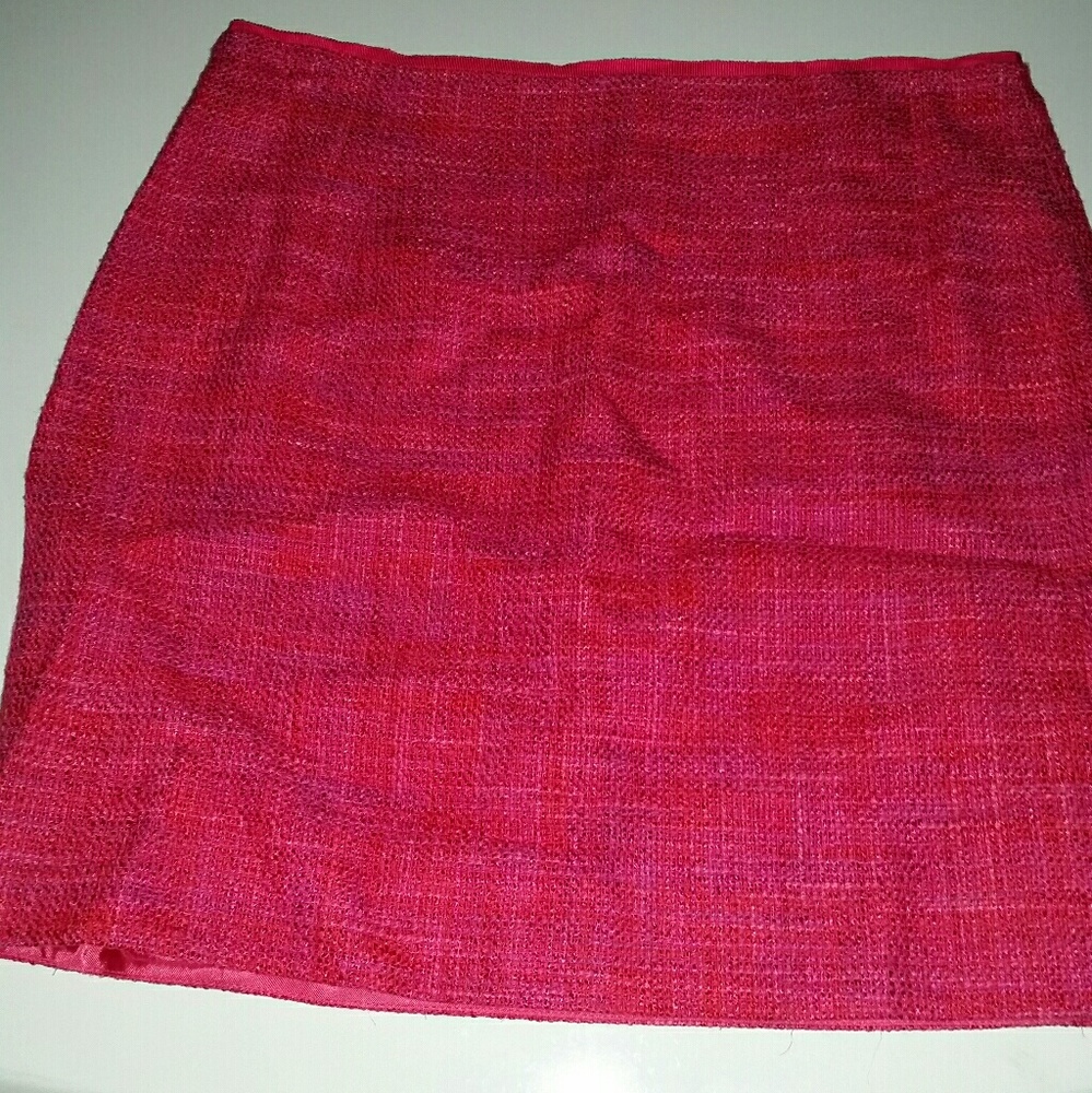 SOLD: Red blended skirt: SOLD - Picture 1 of 2