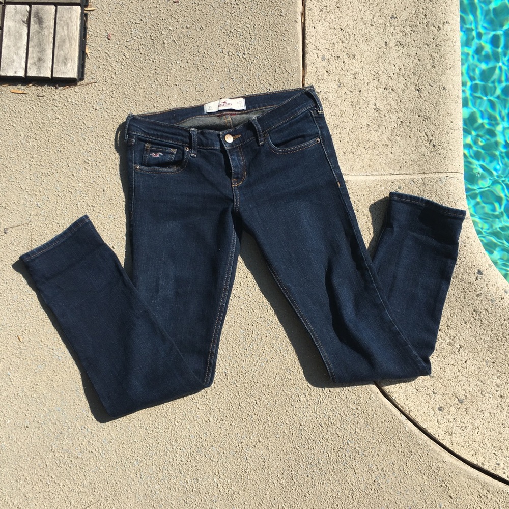 Hollister dark denim skinny jeans