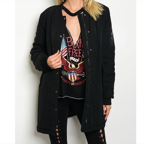 Long and Lined Puffed Jacket - Picture 4 of 4