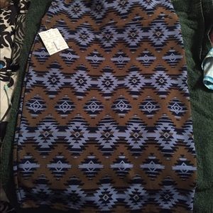 LulaRoe Cassie skirt size large with tags