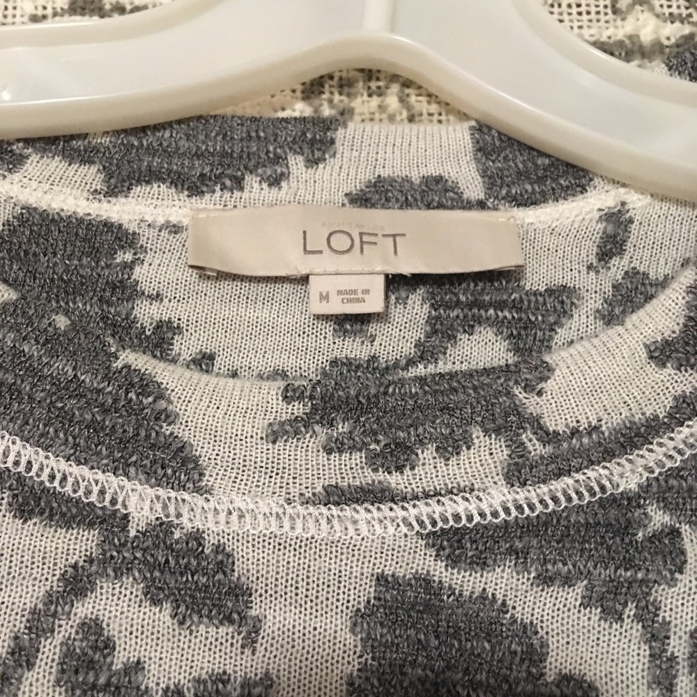 LOFT Floral Sweater - Picture 2 of 2