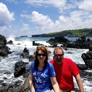 Meet your Posher, Kay