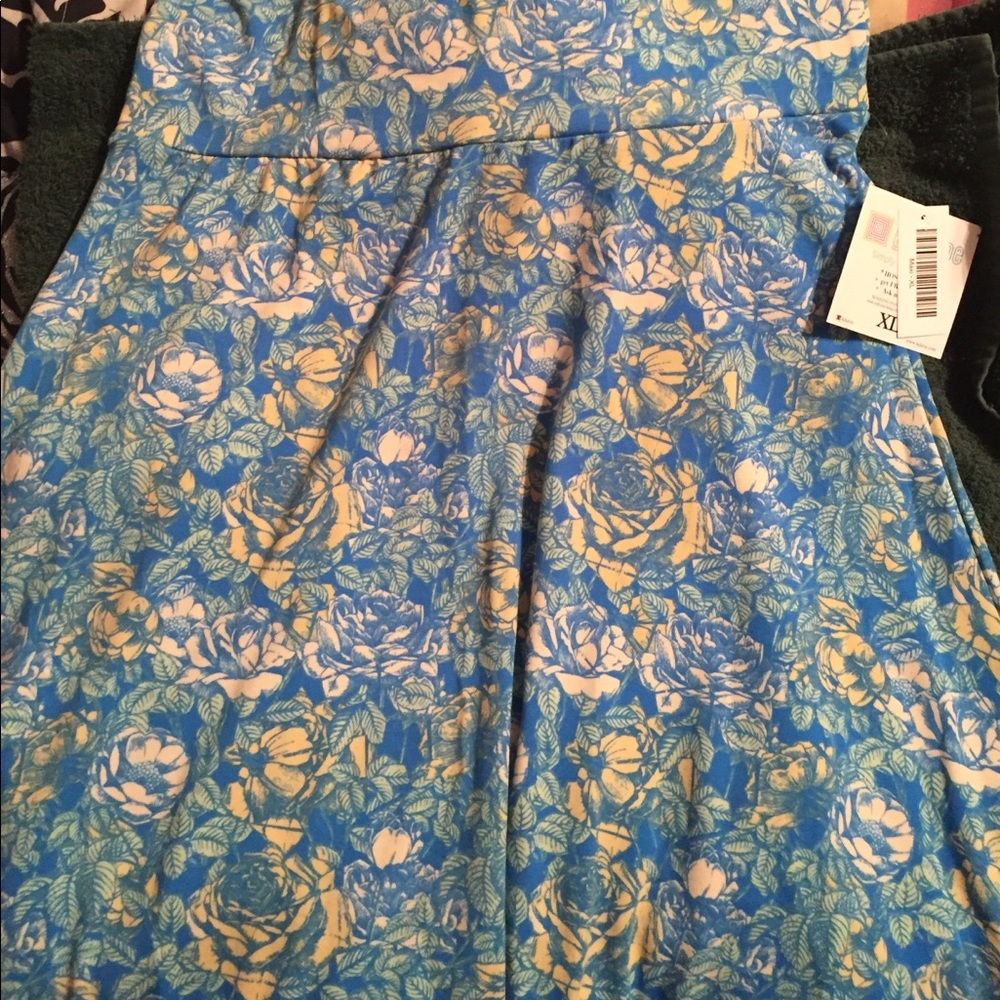 LulaRoe maxi skirt new with tags size xl