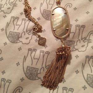 Kendra Scott Rayne Necklace (gift box included) Kendra Scott Rayne Necklace (gift box included)