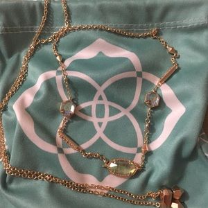 Kendra Scott Maddie Rose Gold Necklace w/Dichroic Kendra Scott Maddie Rose Gold Necklace w/Dichroic