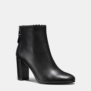 Coach Terence Bootie