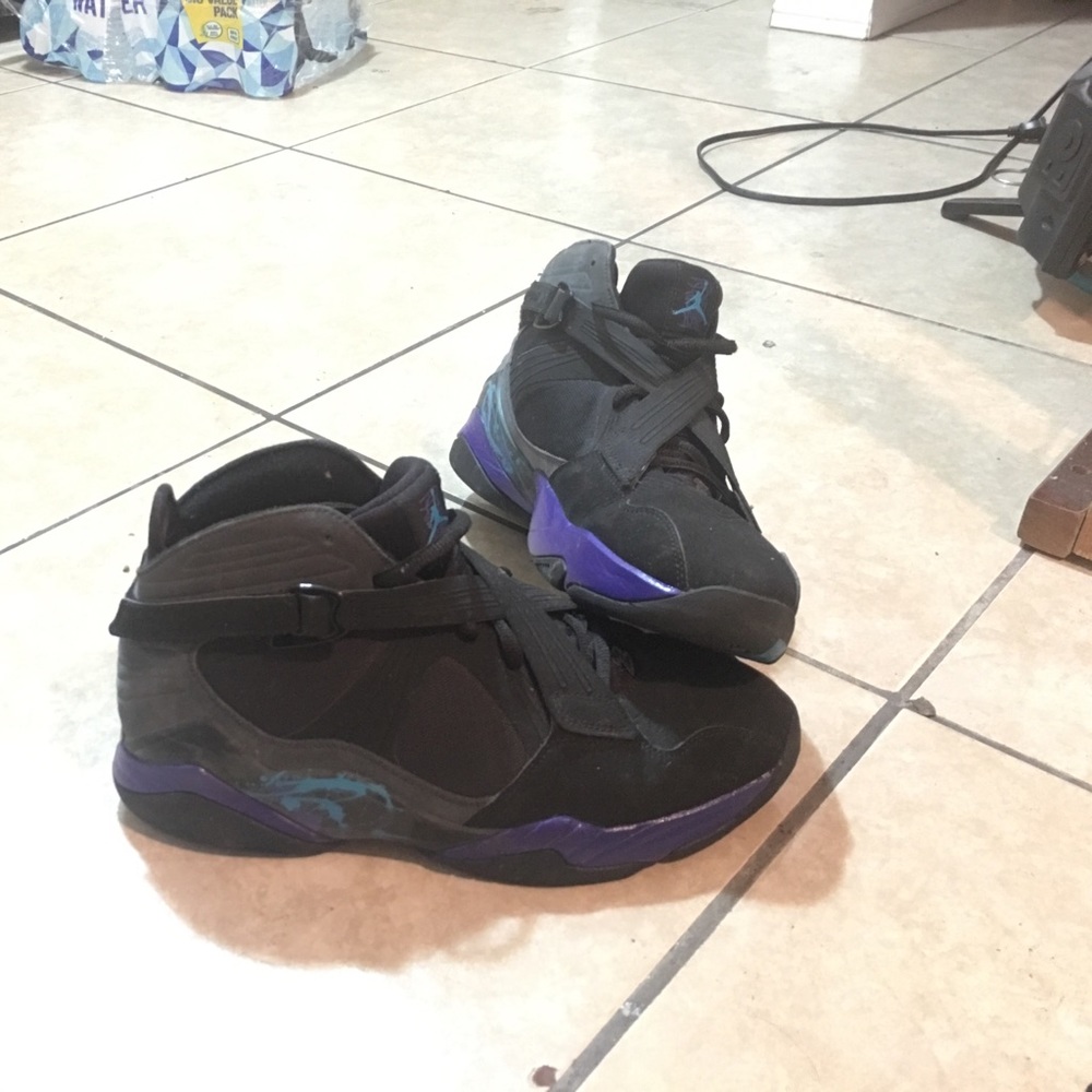 Air Jordan 8's