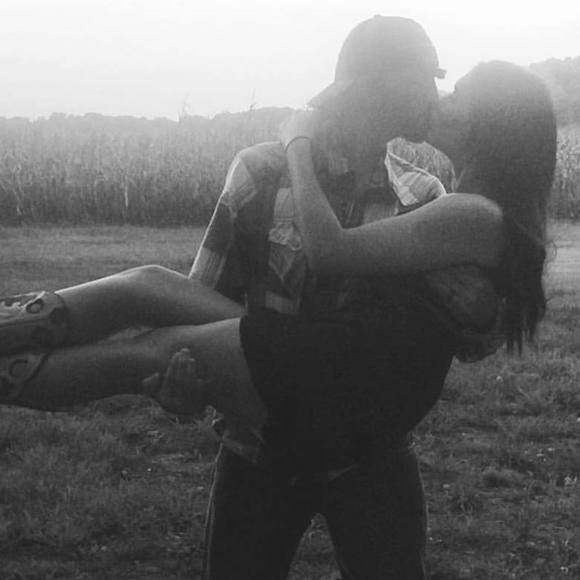 Meet your Posher, Brooke n - Picture 1 of 1