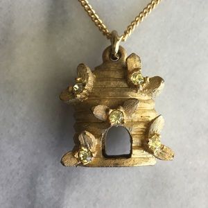 Winnie the Poo's Beehive Necklace Winnie the Poo's Beehive Necklace