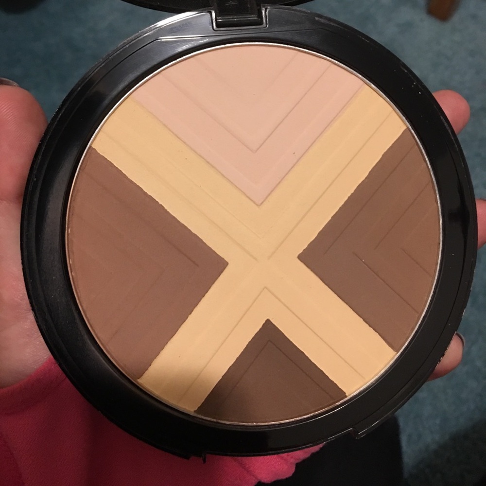 Sephora contouring 101 face palette