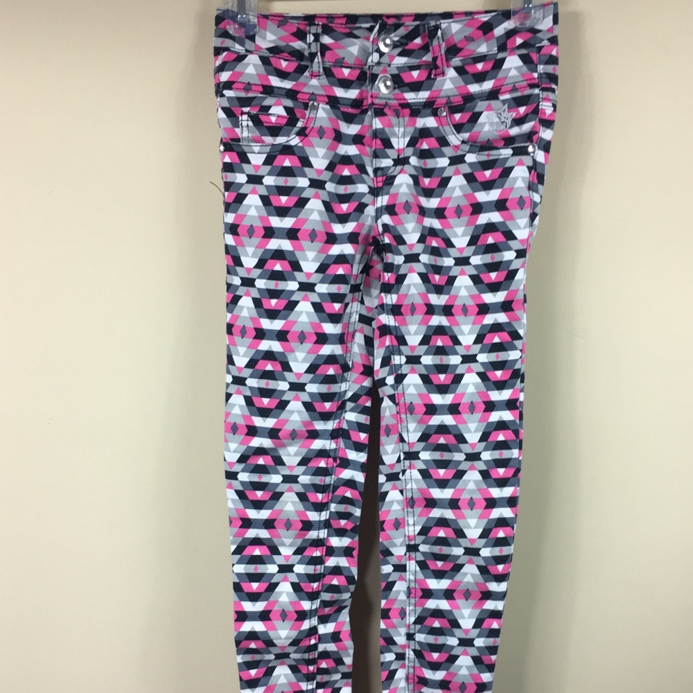 Pair of preowned dollhouse junior Multicolor pants