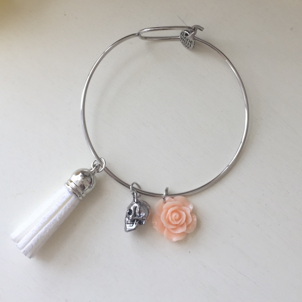 Silver Bangle - Picture 2 of 4