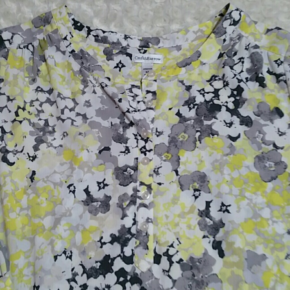 CCOSALE - Croft & Barrow Floral Stretch Top Blouse - Picture 2 of 5