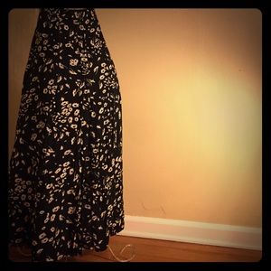 Kimchi Blue floral maxi skit Kimchi Blue floral maxi skit