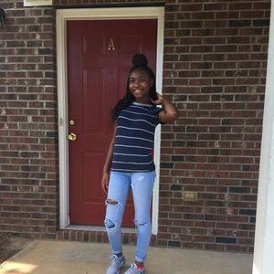 Meet your Posher, Akoo