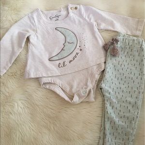 Jessica Simpson Little Moon Outfit