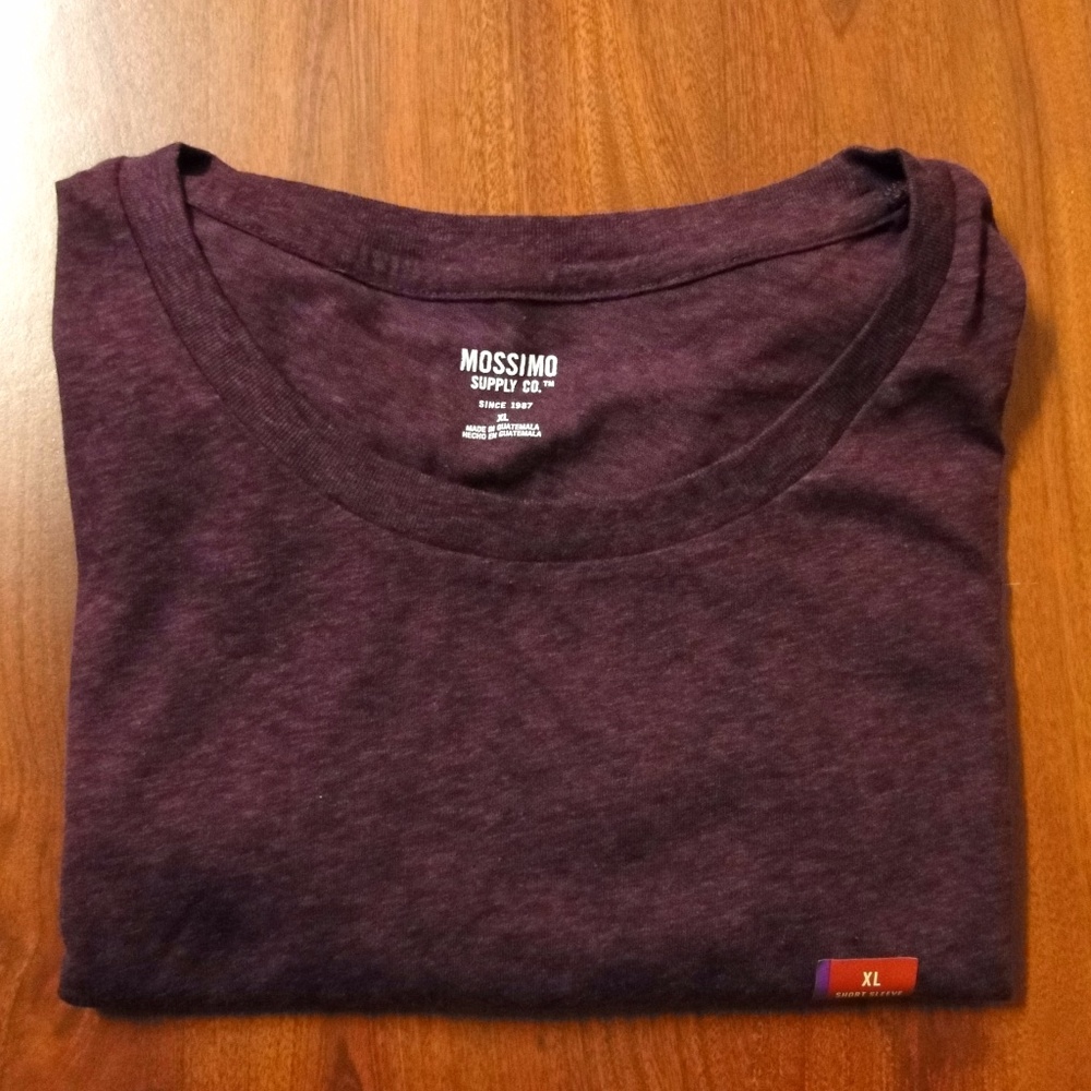 Mossimo T-shirt